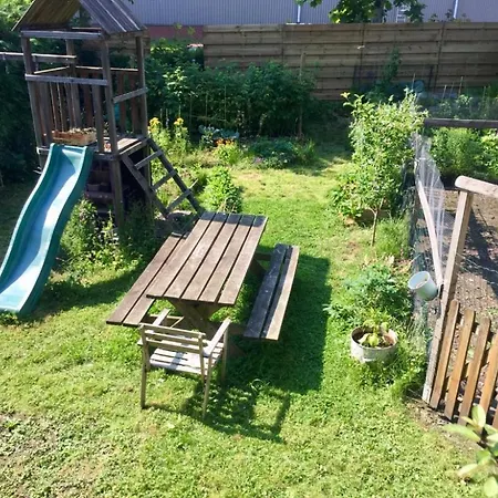 Privee Dans Un Joli Duplex Face A La Gare منزل للإقامة